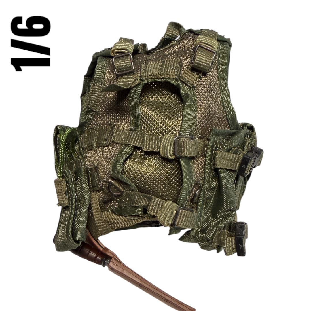  Artikelbild 2 des Artikels “1:6 Recon Chest Harness with Knife (OG) “