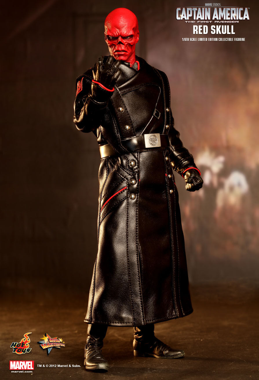  Artikelbild 2 des Artikels “Red Skull Limited Edition Collectible Figure “