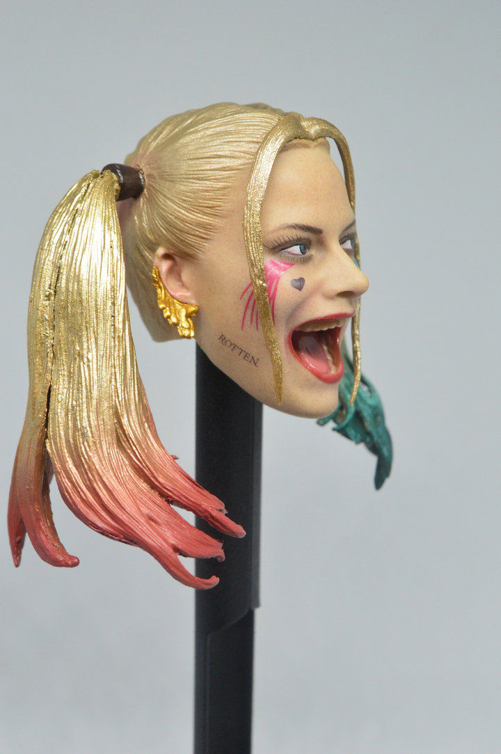  Artikelbild 2 des Artikels “Gac  Toys Female  Joker laughing Head 1:6 “