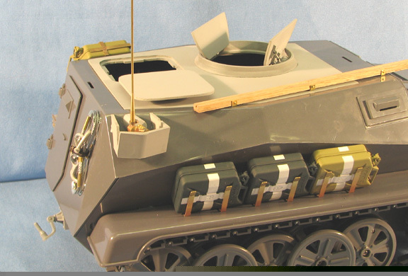  Product image 2 of the product “SDKFZ 250 Jerry Can Holder Kanister Halterung in Metal ”