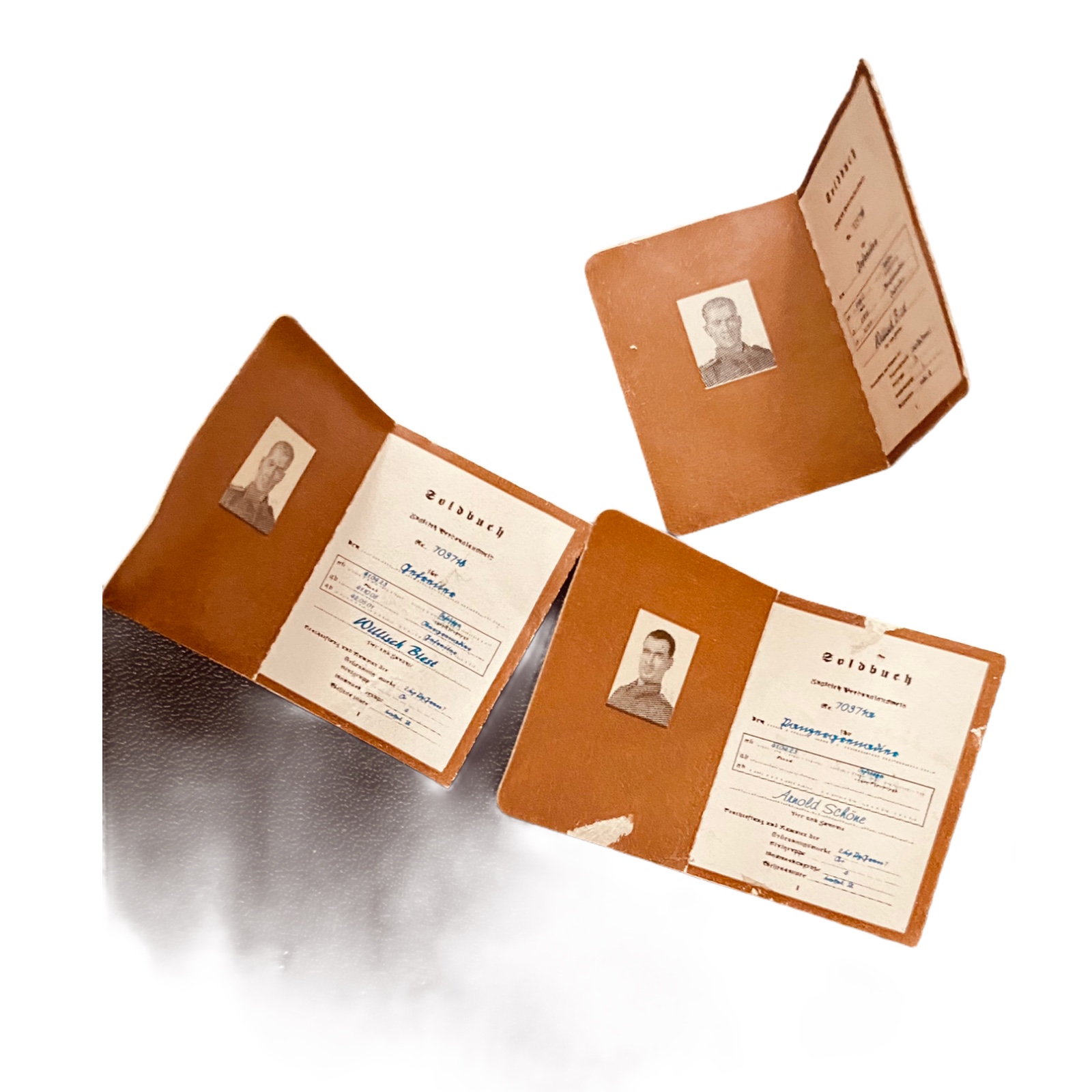  Product image 2 of the product “Soldbuch  zum aufklappen 3 Stl 1/6 ”
