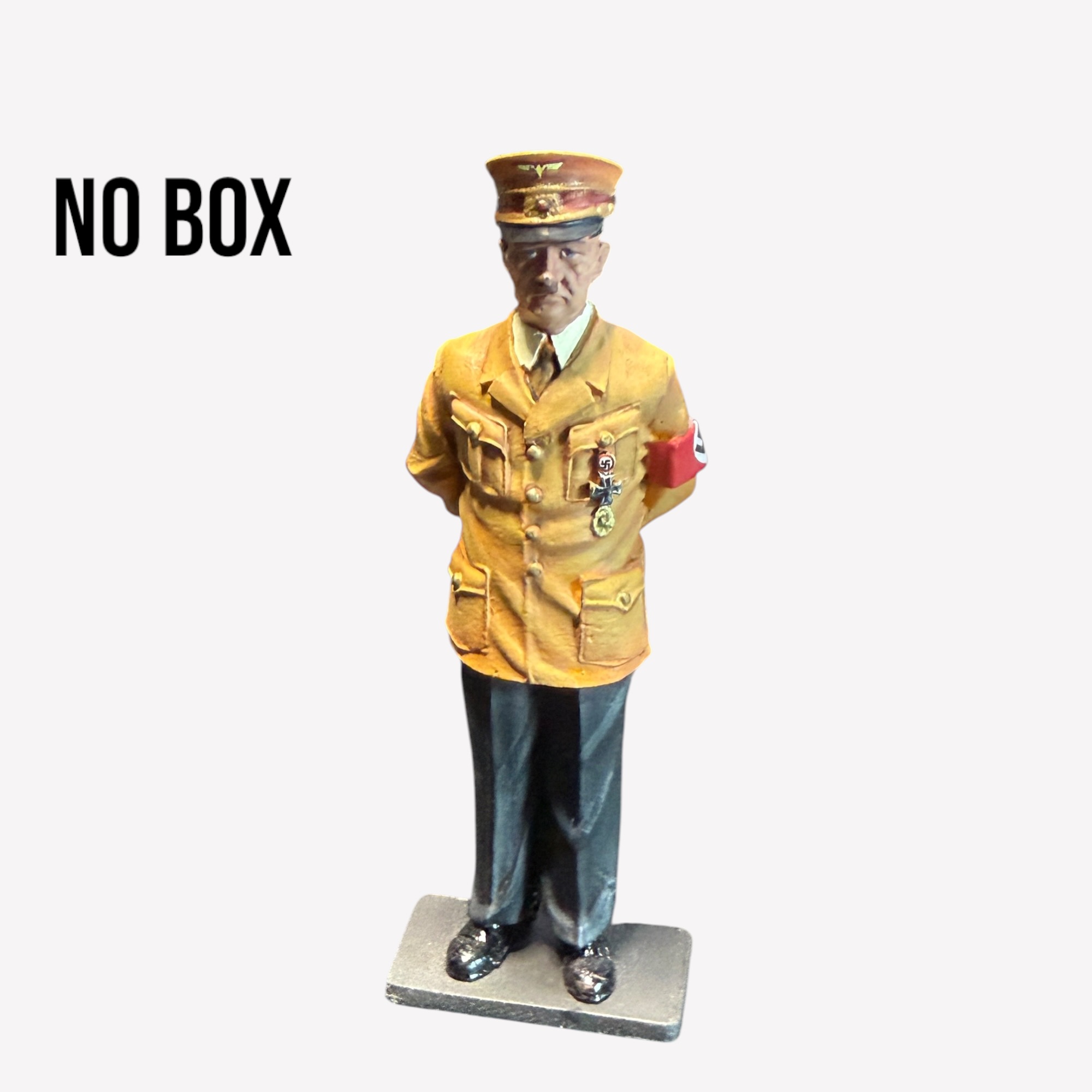  Artikelbild 2 des Artikels “1:30 THE COLLECTORS SHOWCASE Adolf “