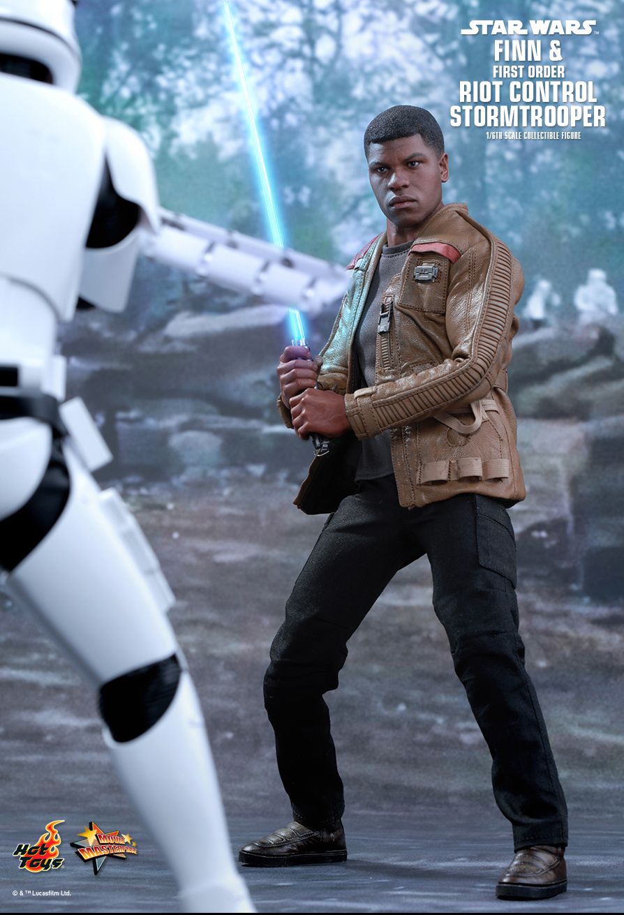  Product image 2 of the product “Star Wars - First Order Snowtrooper Twin Set ”