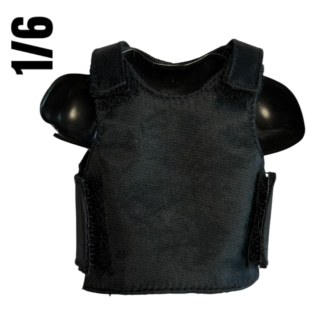  Artikelbild 2 des Artikels “Tactical Vest Black w Pocket 1/6 “