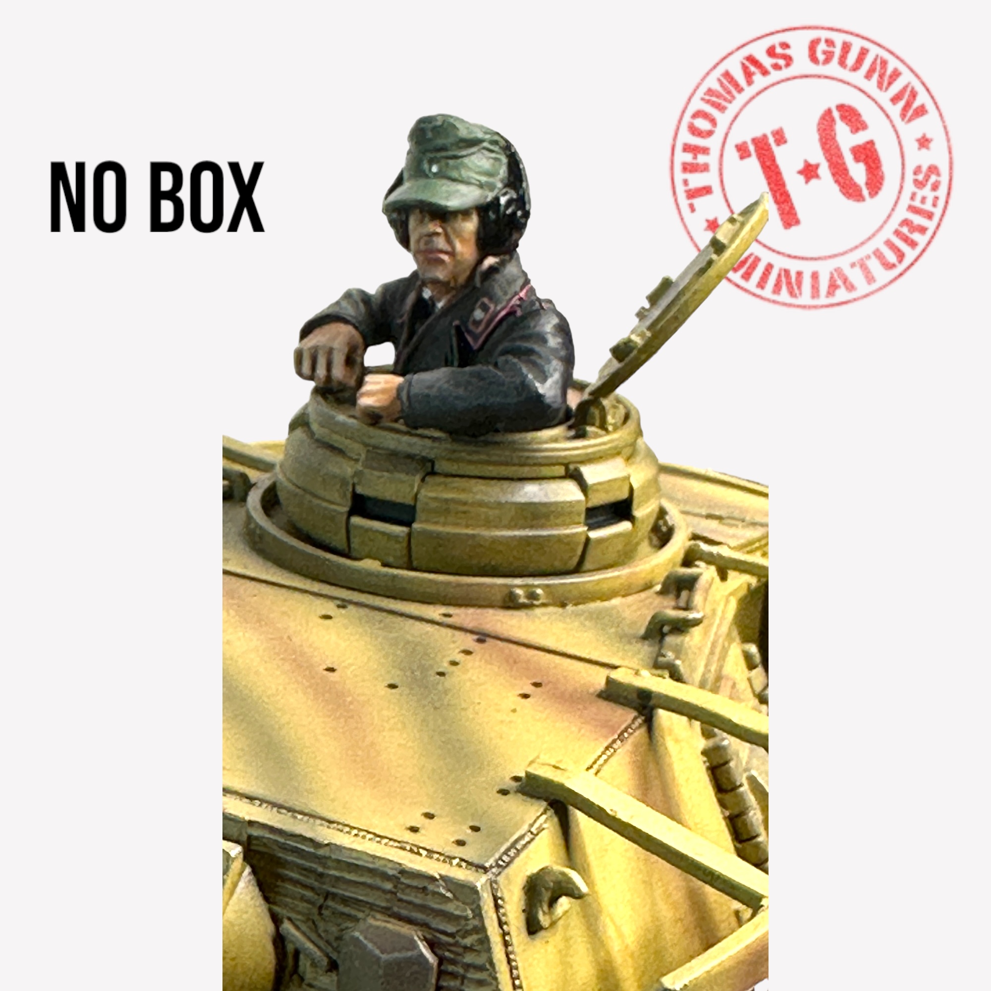  Artikelbild 2 des Artikels “Tank Crew Commander (C)  1/30 “