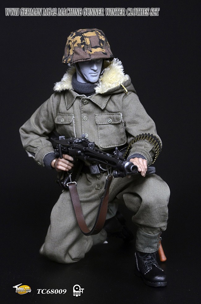  Artikelbild 2 des Artikels “Elite Winteruniform mit MG42 Set Accessory Set 8 1:6 “
