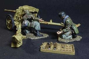  Product image 2 of the product “WWII: PAK 38 with 2 FJ crew - Normandy Version ”