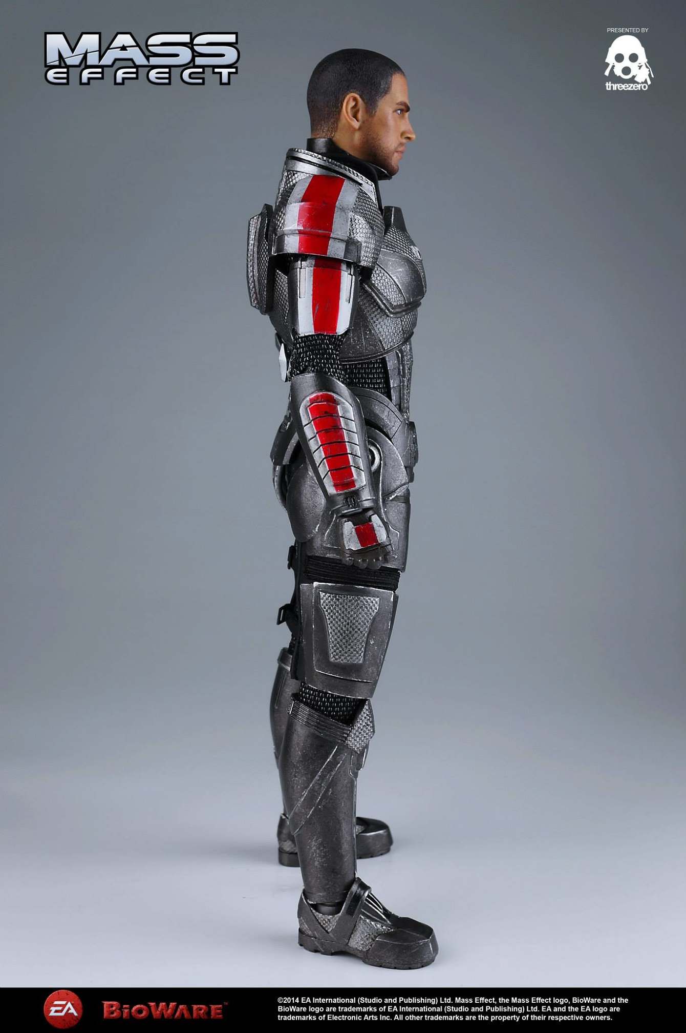  Product image 2 of the product “MASS EFFECT 3 COMMANDER JOHN SHEPARD ”