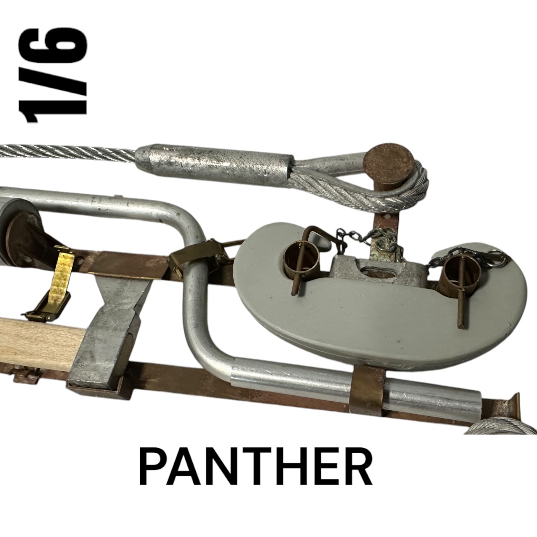  Product image 2 of the product “Panther Tool Rack de Luxe edition 1/6 ”