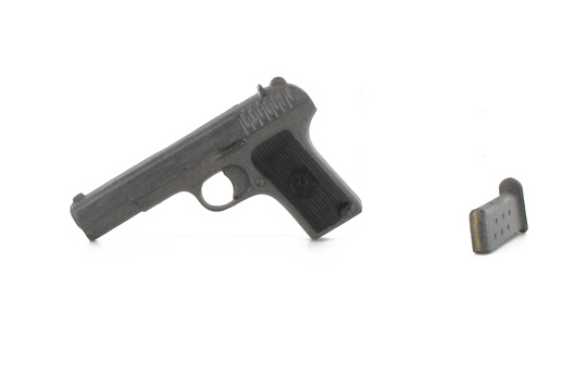  Product image 2 of the product “Tokarev TT33 Pistol  1/6 ”