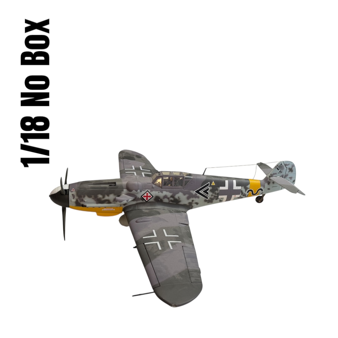  Product image 2 of the product “1:18 Messerschmitt BF 109E USEd ”