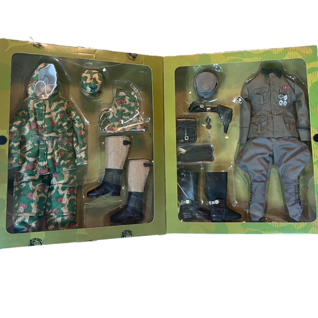  Artikelbild 2 des Artikels “Uniformset Elite double Set Supftarn  1:6 “