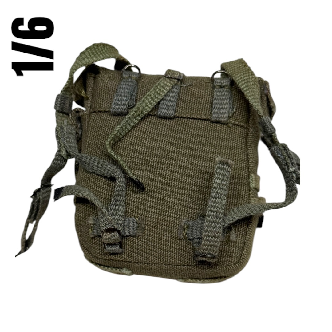  Artikelbild 2 des Artikels “US Army Vietnam / Late WW2 Utility Equipment Bag  1/6 “