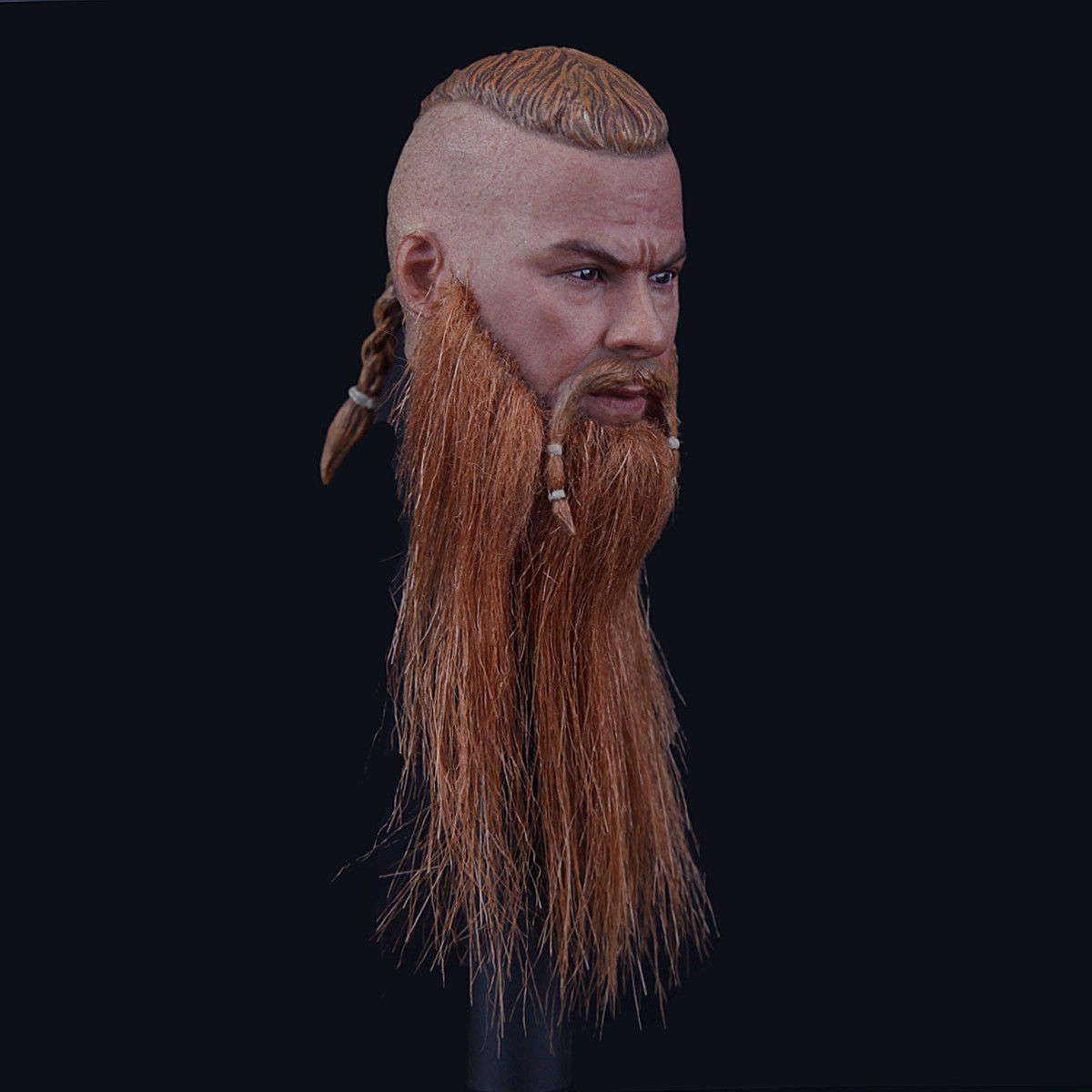  Product image 2 of the product “1/6  Viking WARLORD Head ”