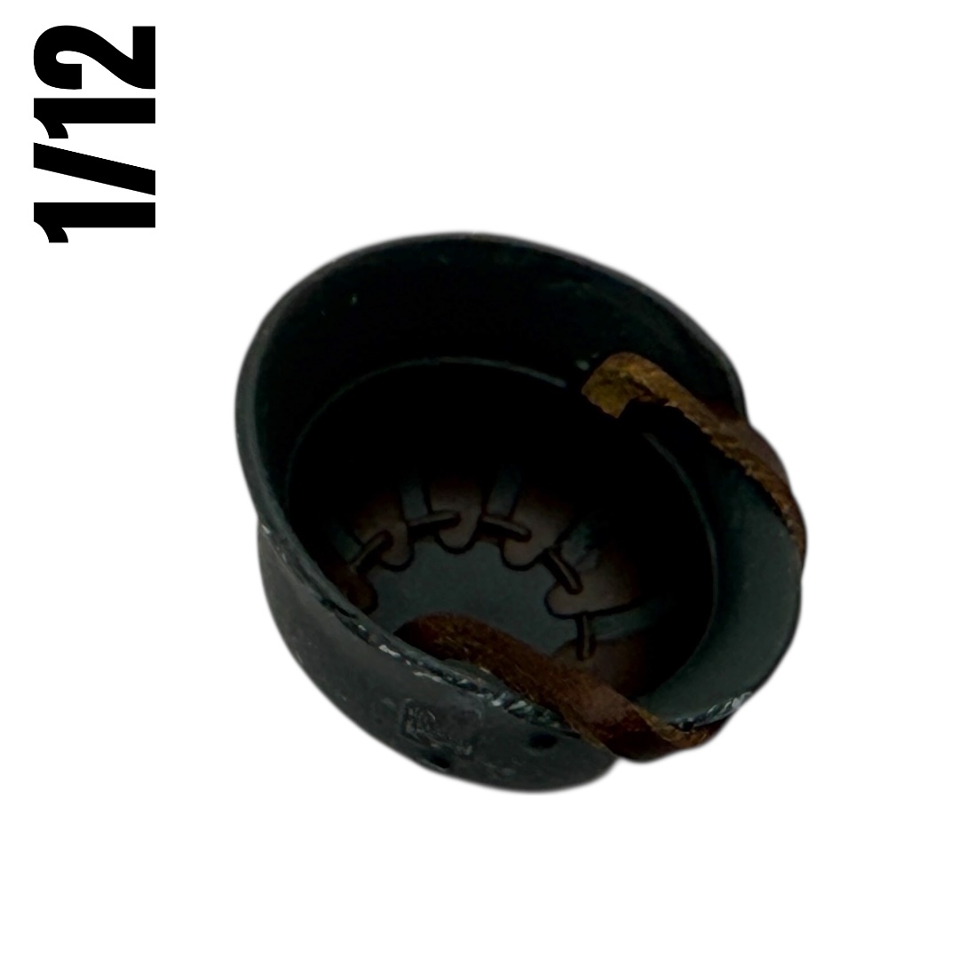  Artikelbild 2 des Artikels “1/12 WWII German Helmet double Decal “