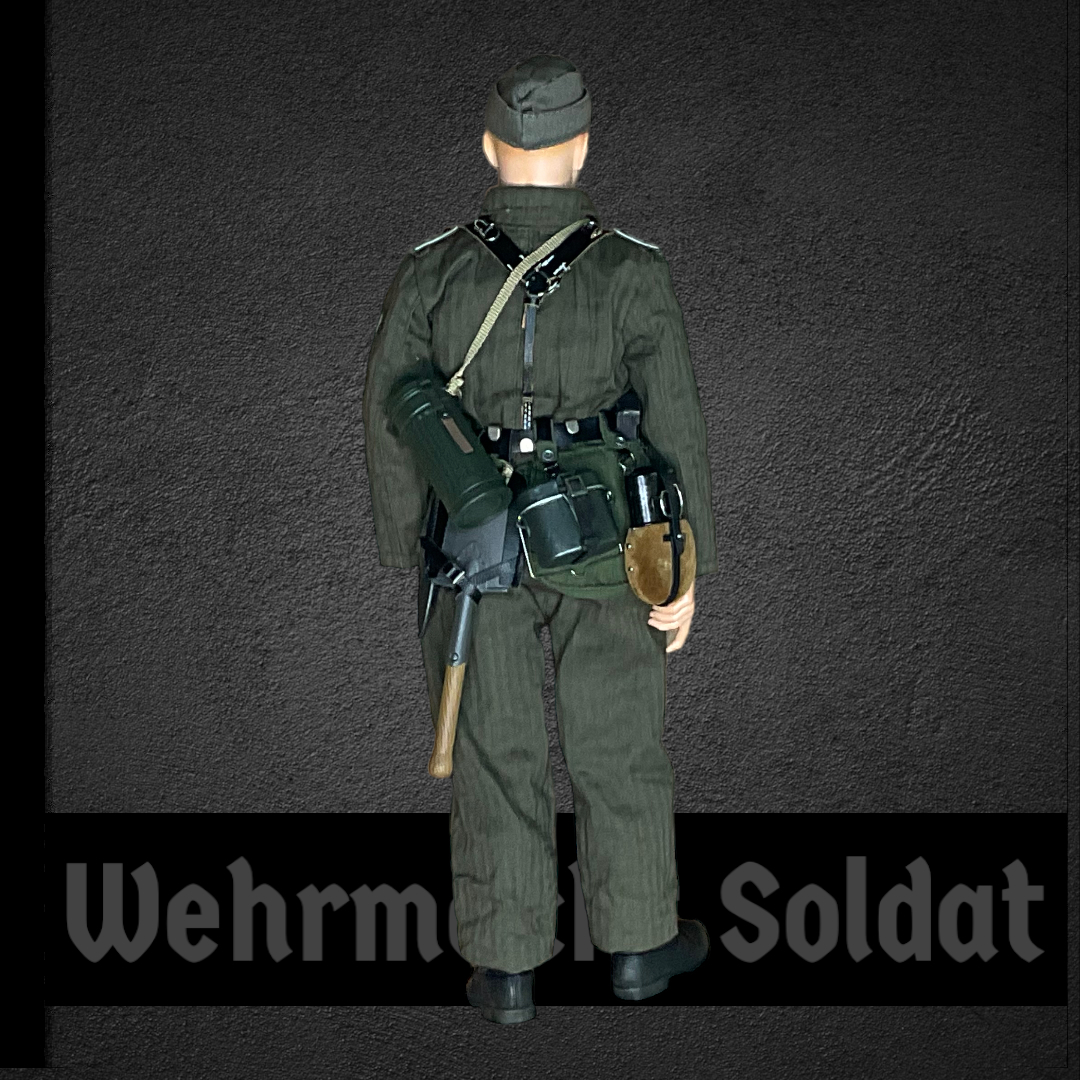  Product image 2 of the product “Wehrmacht  Soldat  1/6 (No Box) ”