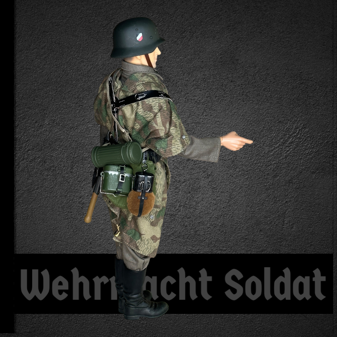  Product image 2 of the product “Wehrmacht  Soldat  1/6 (No Box) ”