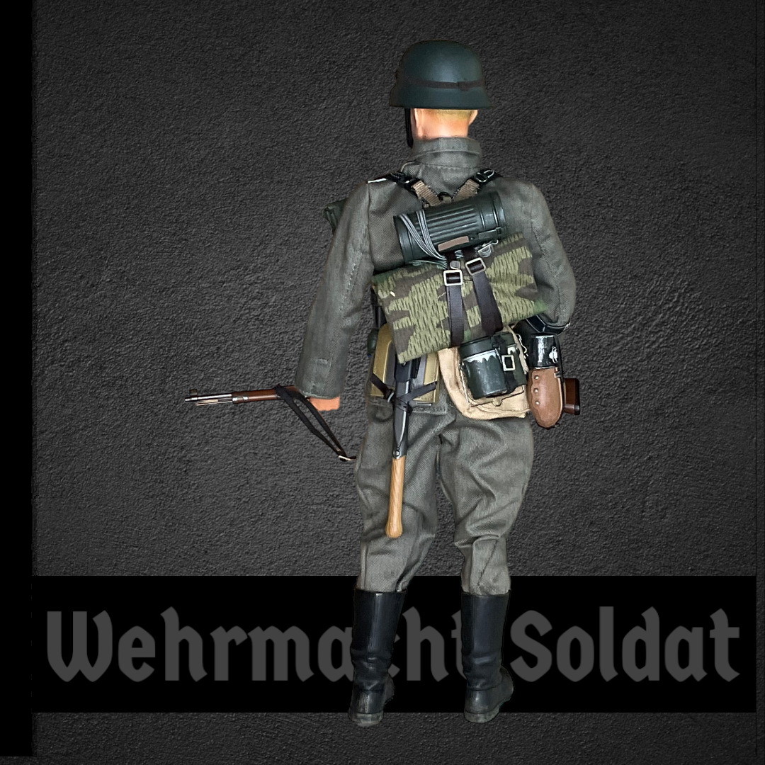  Product image 2 of the product “Wehrmacht  Soldat Großdeutschland  1/6 (No Box) ”