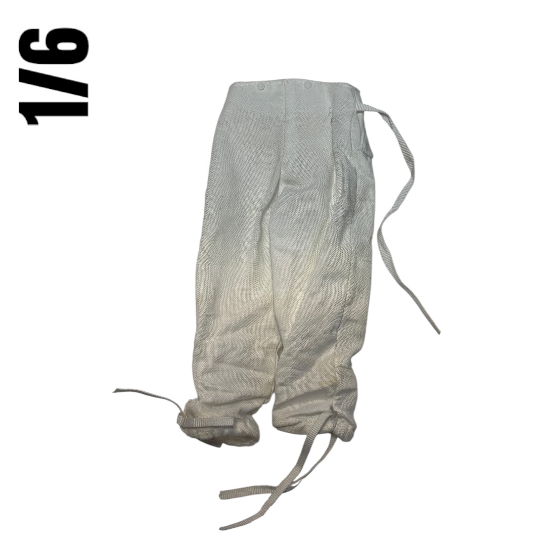  Artikelbild 2 des Artikels “Schneehose 1:6 “
