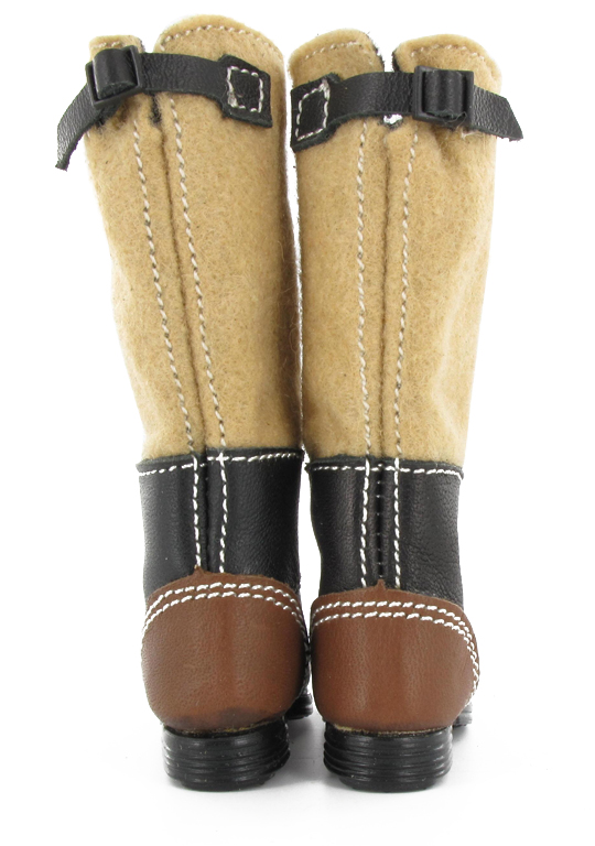  Artikelbild 2 des Artikels “Filzstiefel in Leder, de Lux 1:6 “