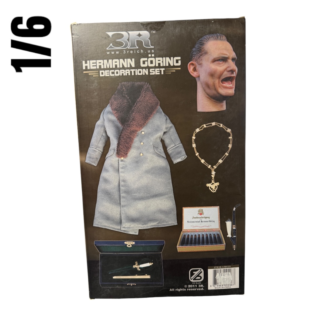  Product image 2 of the product “WWII German Head Of The Luftwaffe Hermann Goring Decoration Figure Set ”