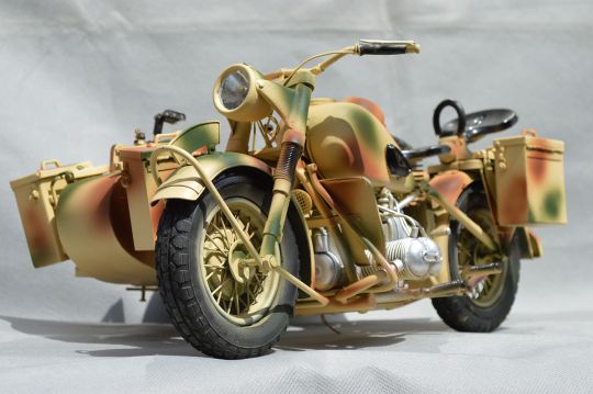  Artikelbild 3 des Artikels “BMW Sidecar R75 (Three colors) “