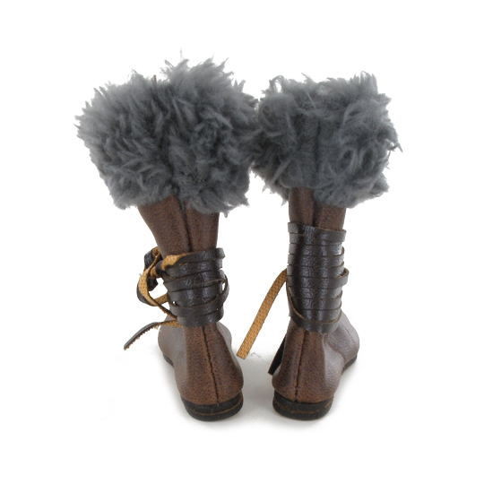  Artikelbild 3 des Artikels “Lederstiefel mit Fell “