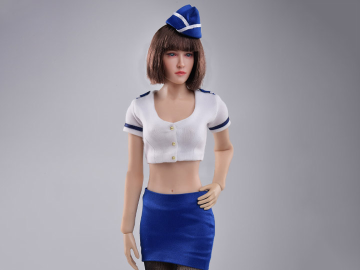  Artikelbild 3 des Artikels “Stewardess Set im Maßstab 1:6 (mit Kopf) “