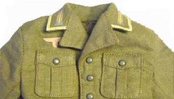  Artikelbild 3 des Artikels “DAK Tropenuniform Feldwebel mit Hose  1:6 “