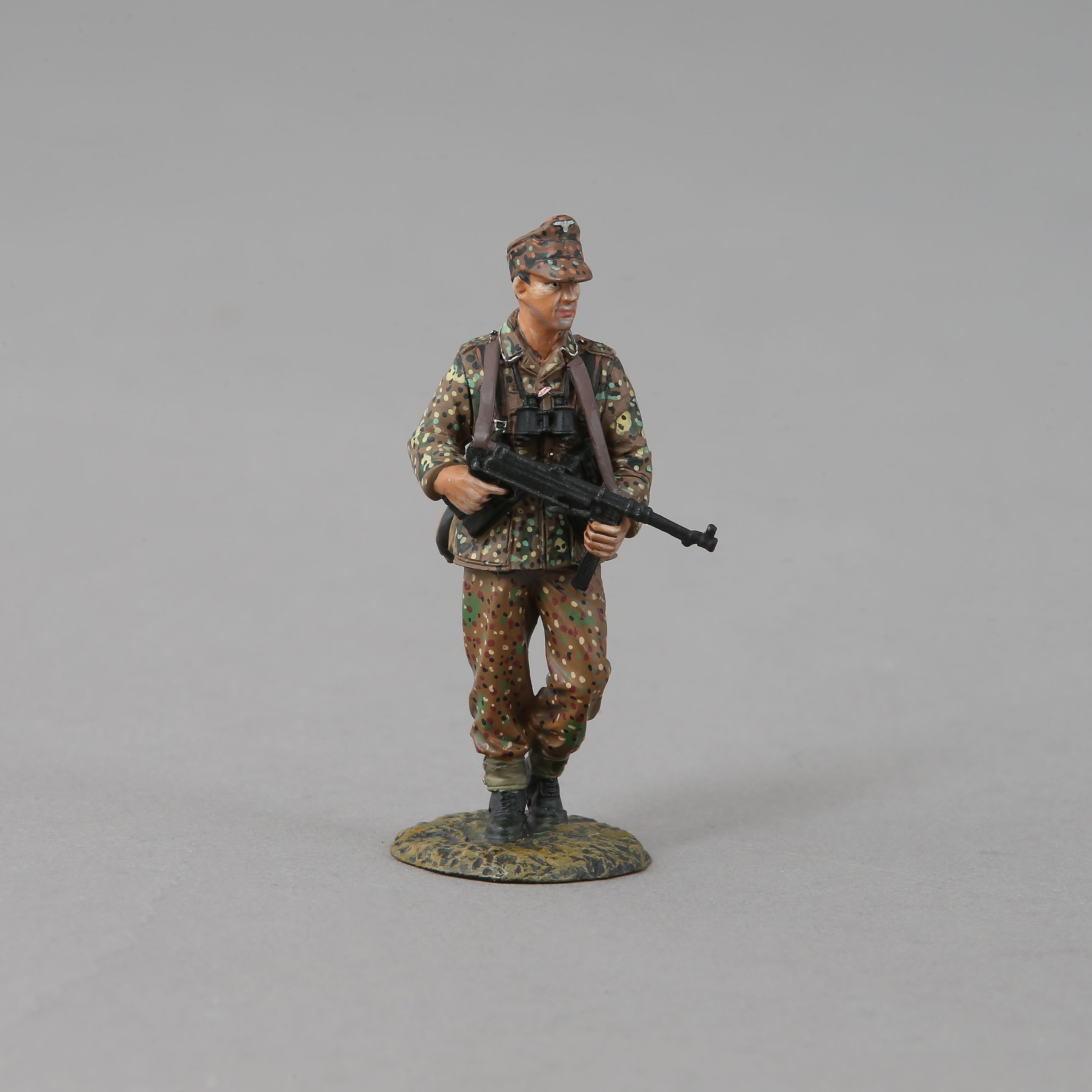  Artikelbild 3 des Artikels “Battle group Elite Soldier (4Figures) 1:30 “