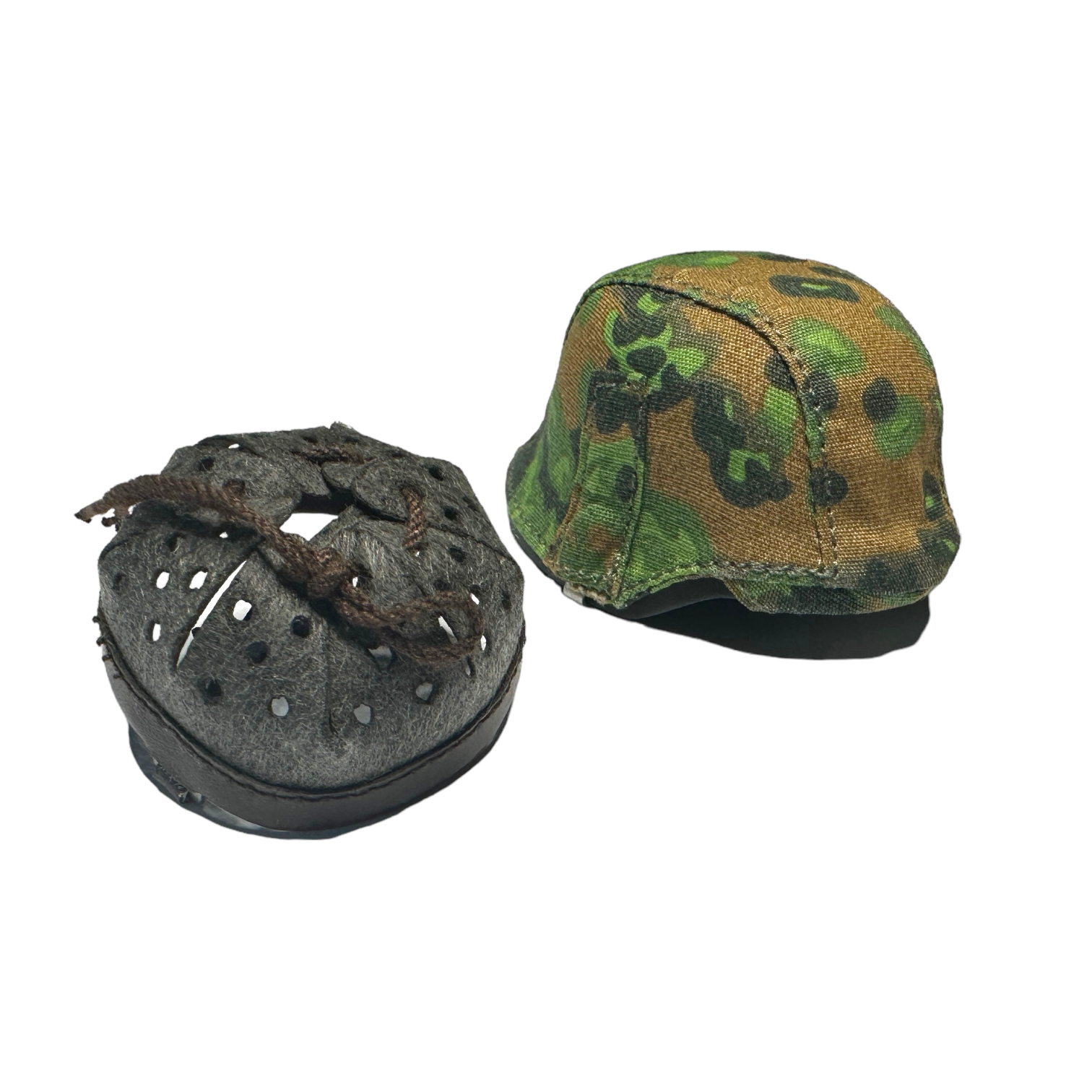  Product image 3 of the product “M 42 Stahlhelm mit Eichenlaub Bezug 1/6 ”