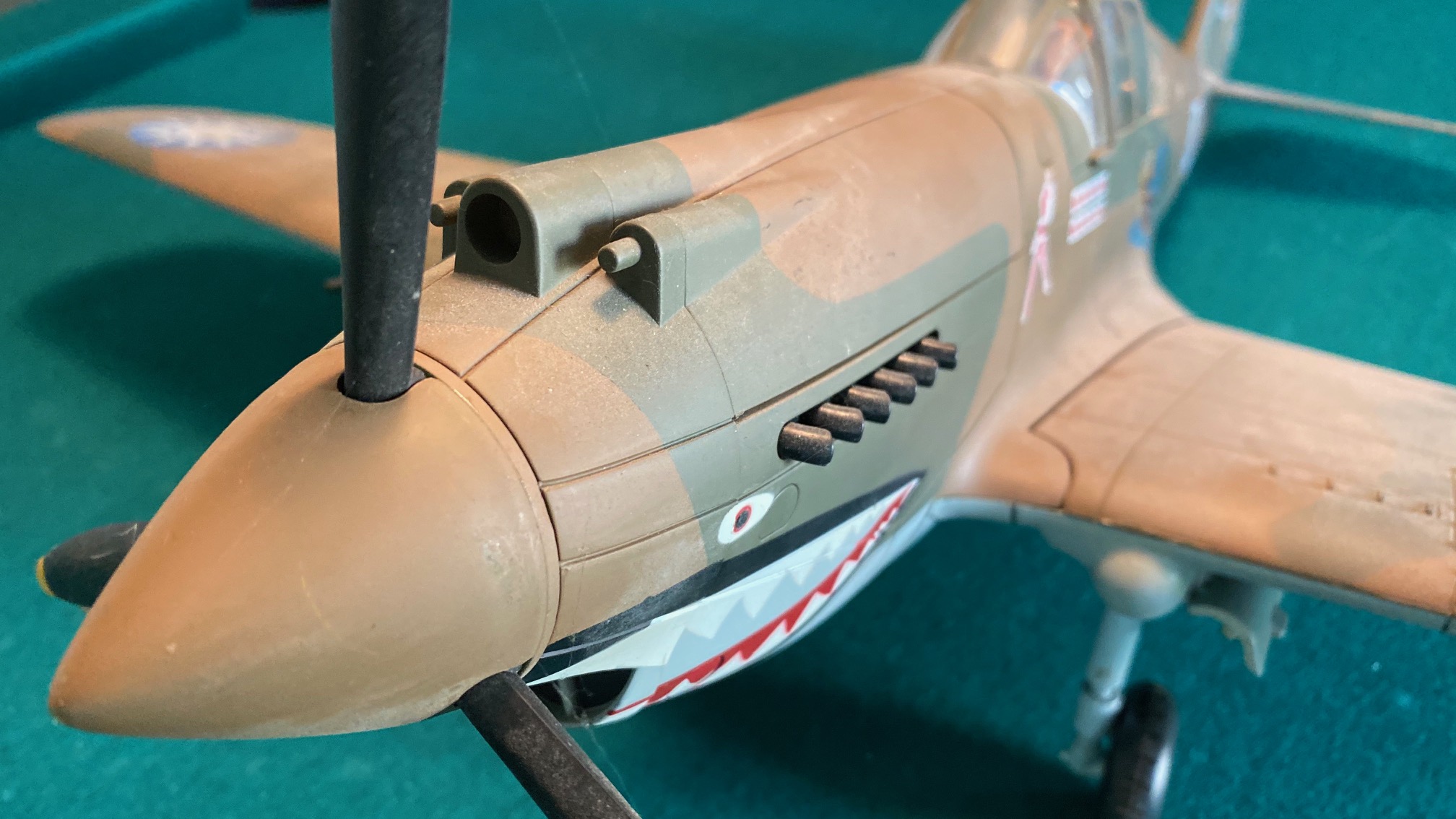  Product image 3 of the product “1:18 WWII US Warbirds Spitfire ”