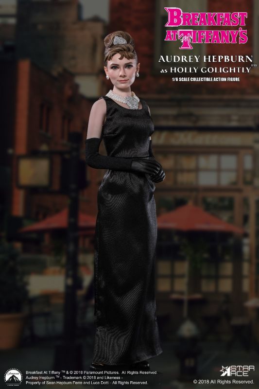  Artikelbild 3 des Artikels “1:6th scale Audrey Hepburn as “Holly Golightly” “