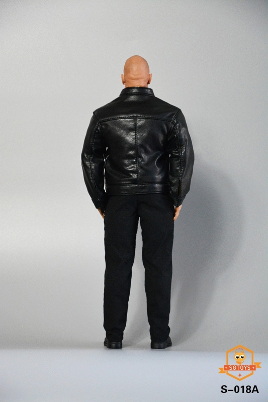  Artikelbild 3 des Artikels “Casual Clothes Set (Black) 1/6 “