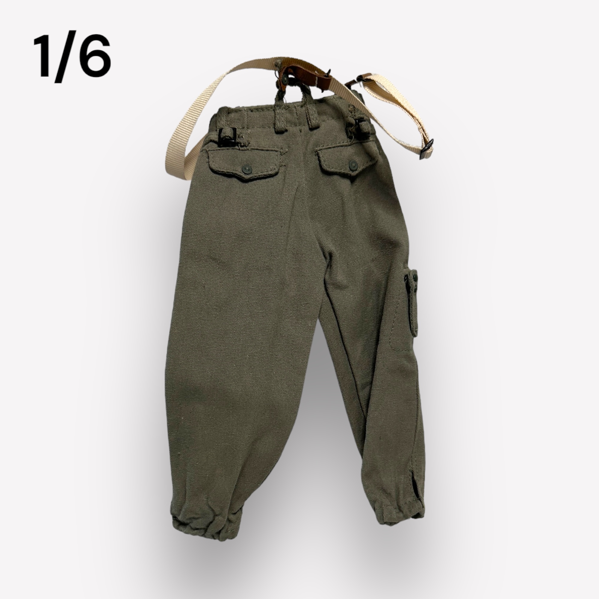  Artikelbild 3 des Artikels “Fallschirmjäger Hose de Luxe 1:6 “