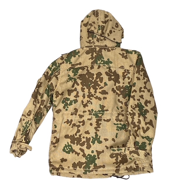  Artikelbild 3 des Artikels “Flecktarn Wüste Parka 1/6 “