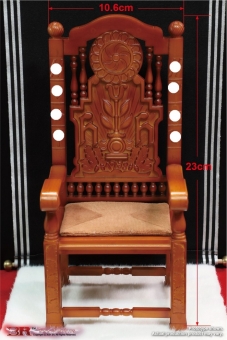  Artikelbild 3 des Artikels “WWII - German Chair Diorama - in 1:6 scale “
