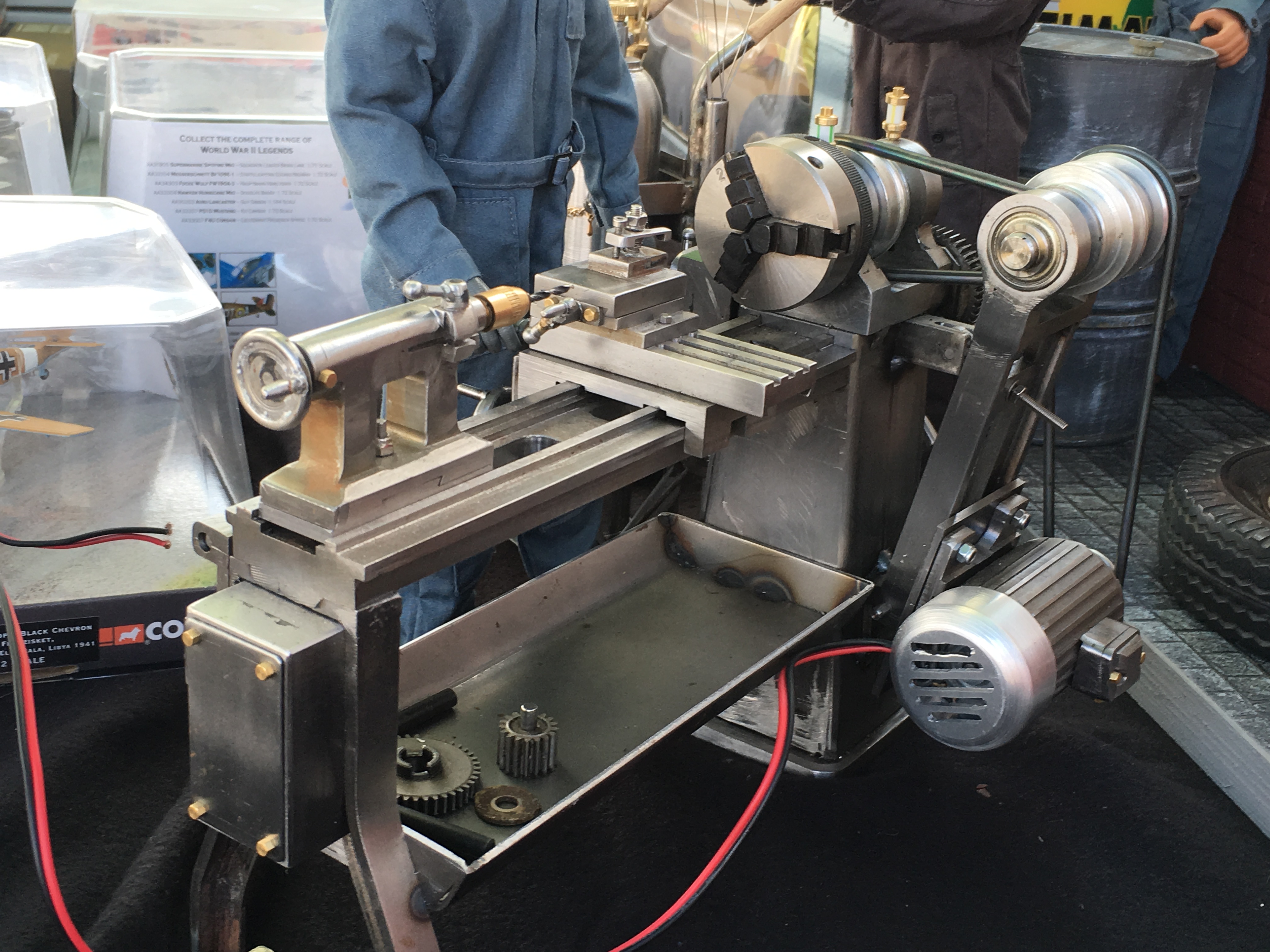  Product image 3 of the product “Lathe in Metal with Motor ”