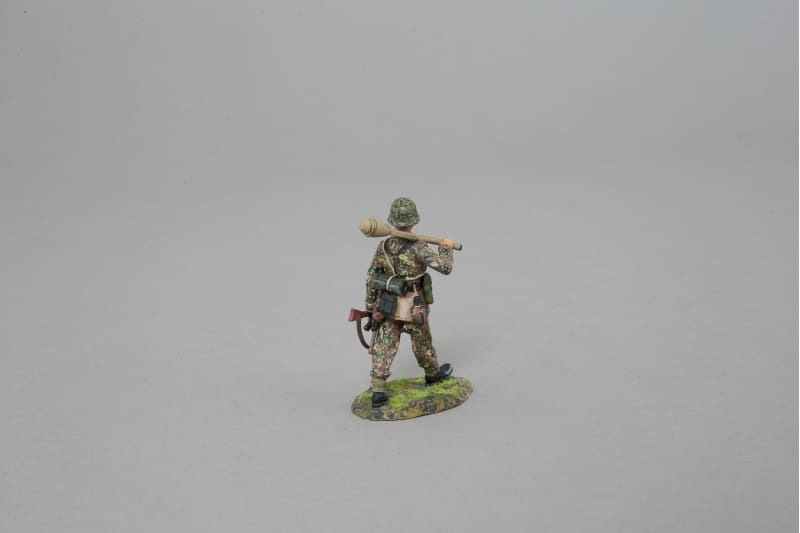  Artikelbild 3 des Artikels “PANZERFAUST GRENADIER Erbsentarn  (Limited Ed 100) “