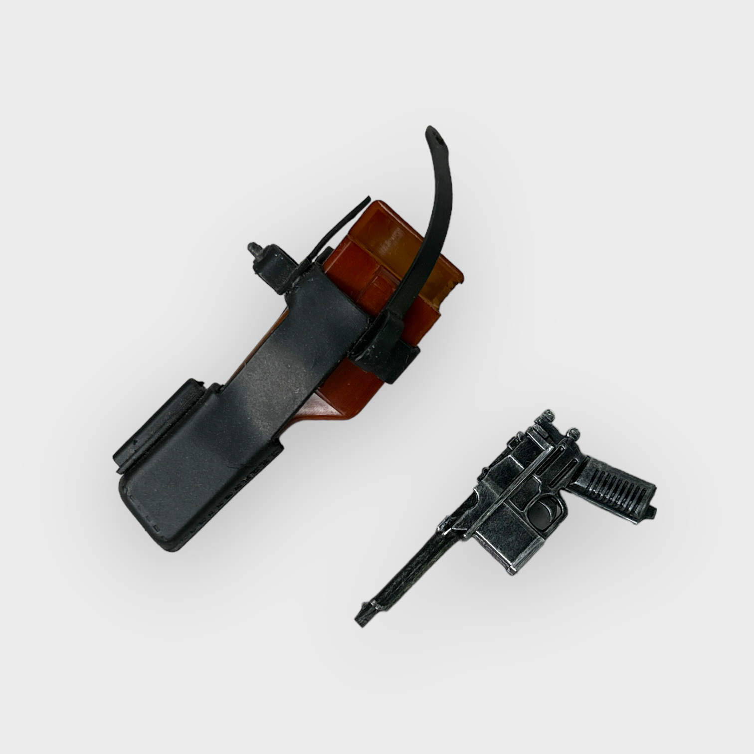  Artikelbild 3 des Artikels “Mauser C96 Pistol (weathred) 1:6 “