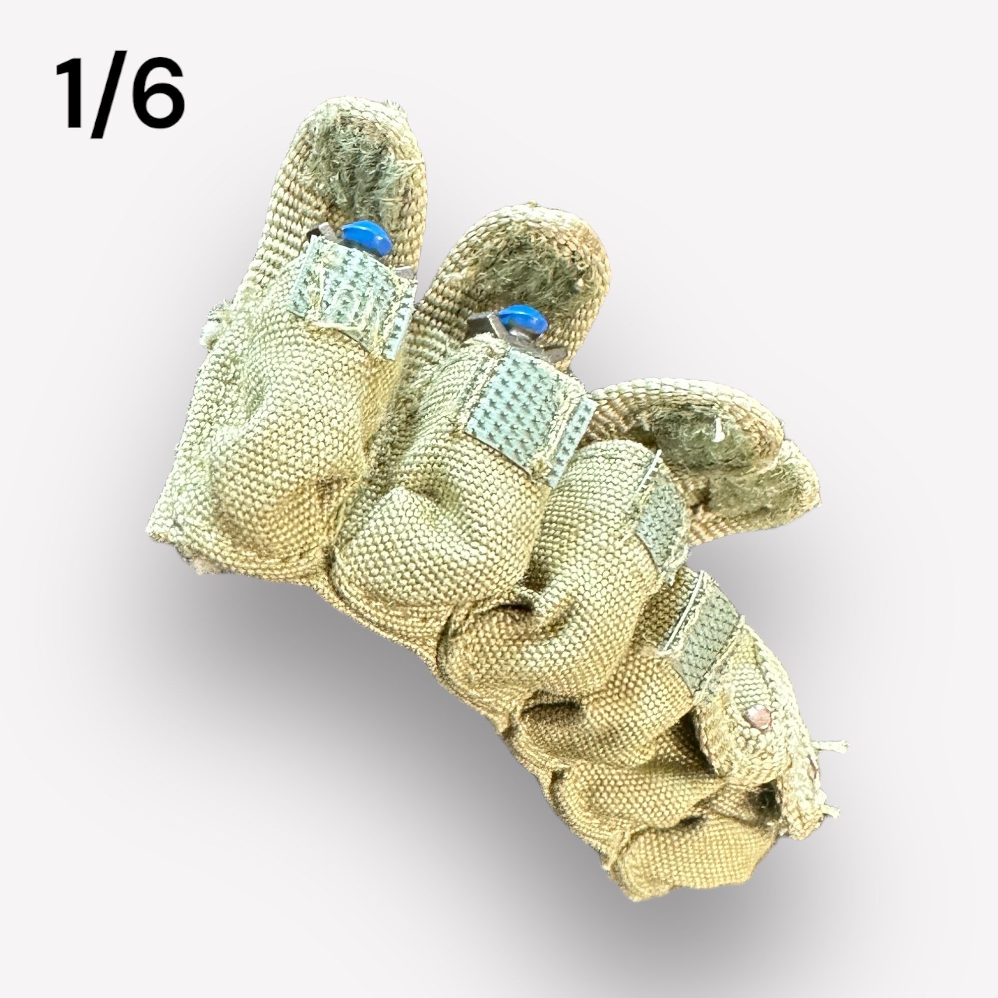  Artikelbild 3 des Artikels “Eierhandgranaten Gürtel in Stoff 1:6 ( ohne Granaten) “