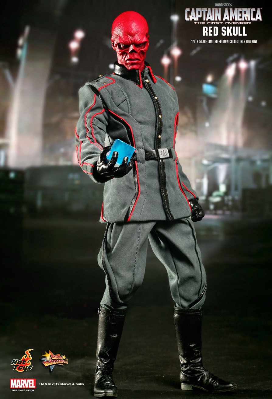  Artikelbild 3 des Artikels “Red Skull Limited Edition Collectible Figure “