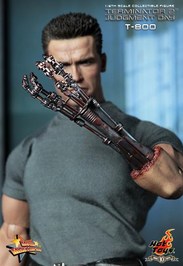  Artikelbild 3 des Artikels “Hot Toys, Terminator - T-800 “