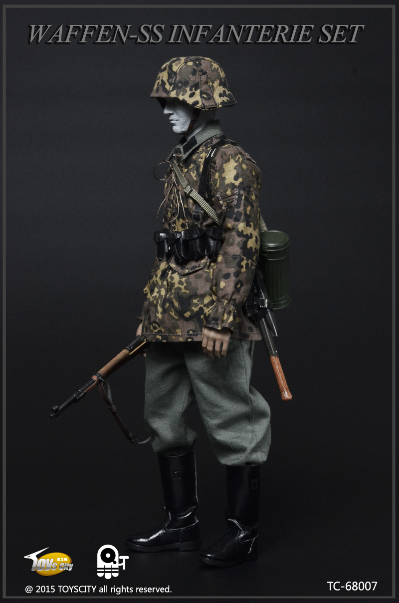  Product image 3 of the product “Wiking Division K98 Equipment Set Herbst 1/6 ”