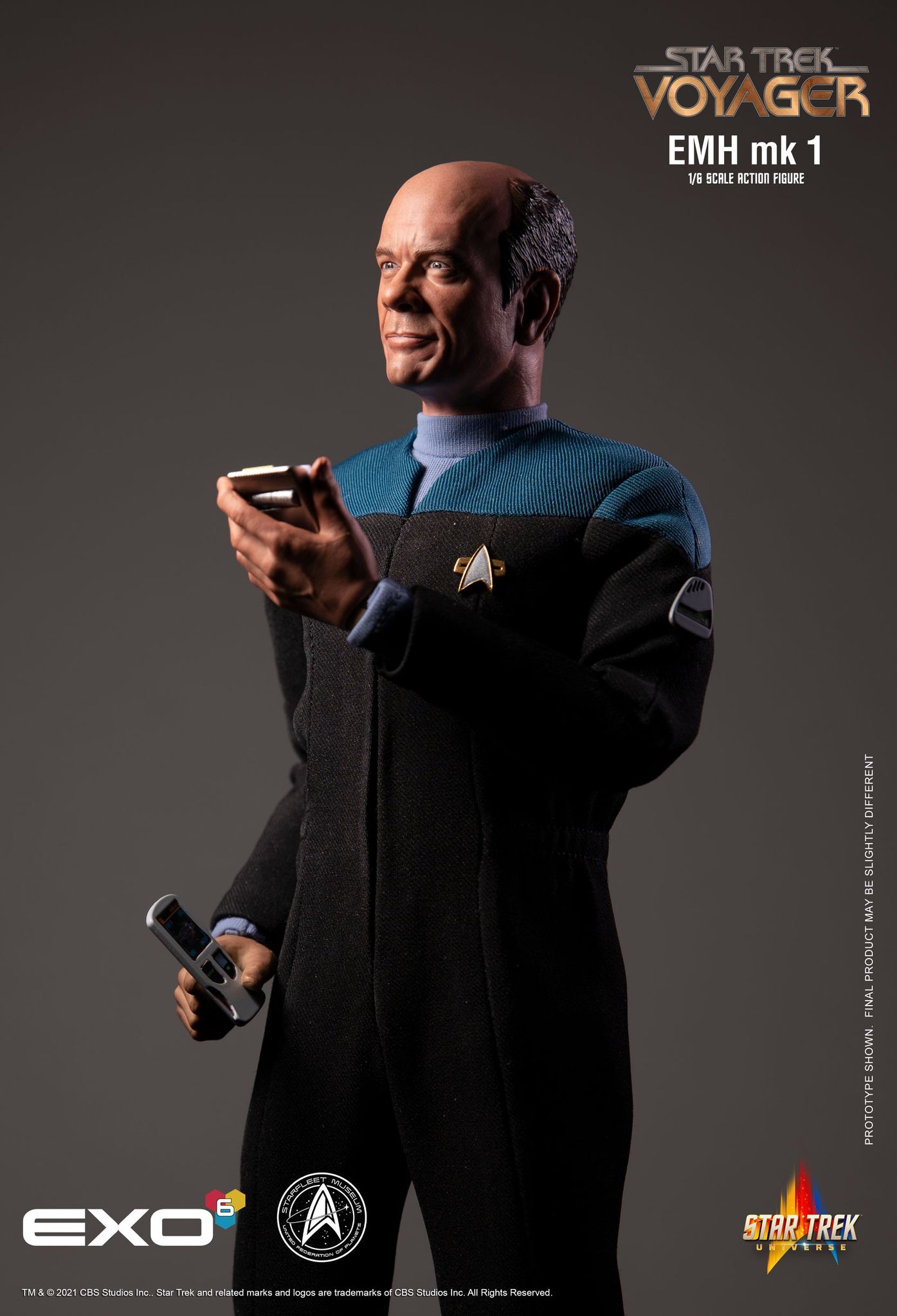  Product image 3 of the product “THE DOCTOR (EMERGENCY MEDICAL HOLOGRAM) - Star Trek: Voyager - 1:6 scale ”