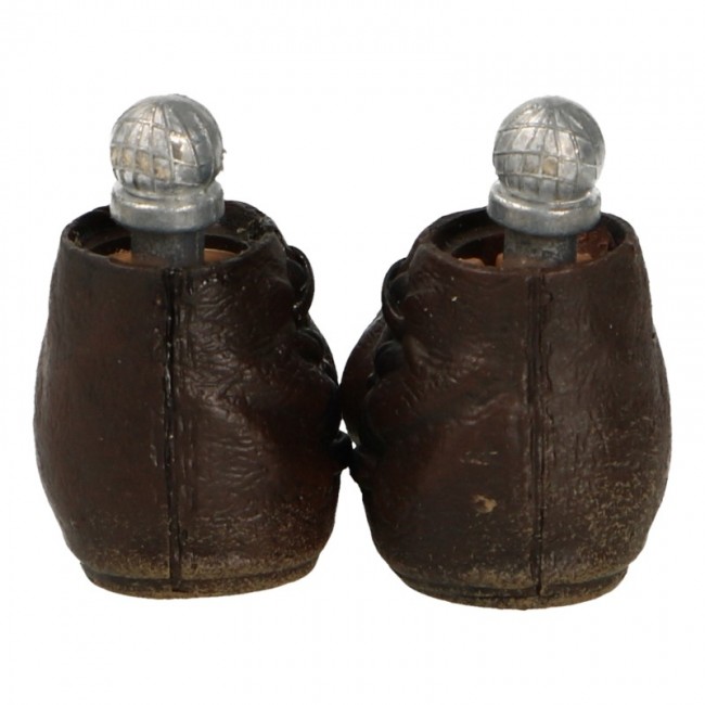  Product image 3 of the product “Worn Medieval Shoes (Brown) 1/6 ”