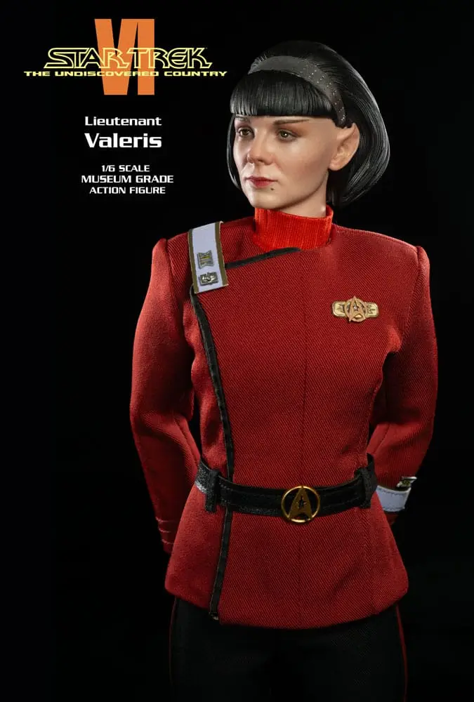  Product image 3 of the product “Star Trek: TUC Lieutenant Valeris 1:6 Scale Figure ”