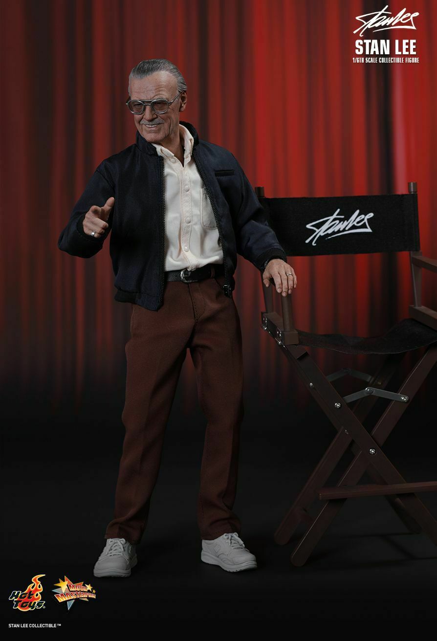  Artikelbild 4 des Artikels “STAN LEE 1:6  (mit Shipper) “