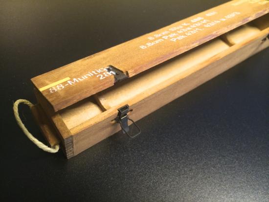  Artikelbild 4 des Artikels “Granaten Kiste aus Holz de Lux 88 mm Shell crate de lux “
