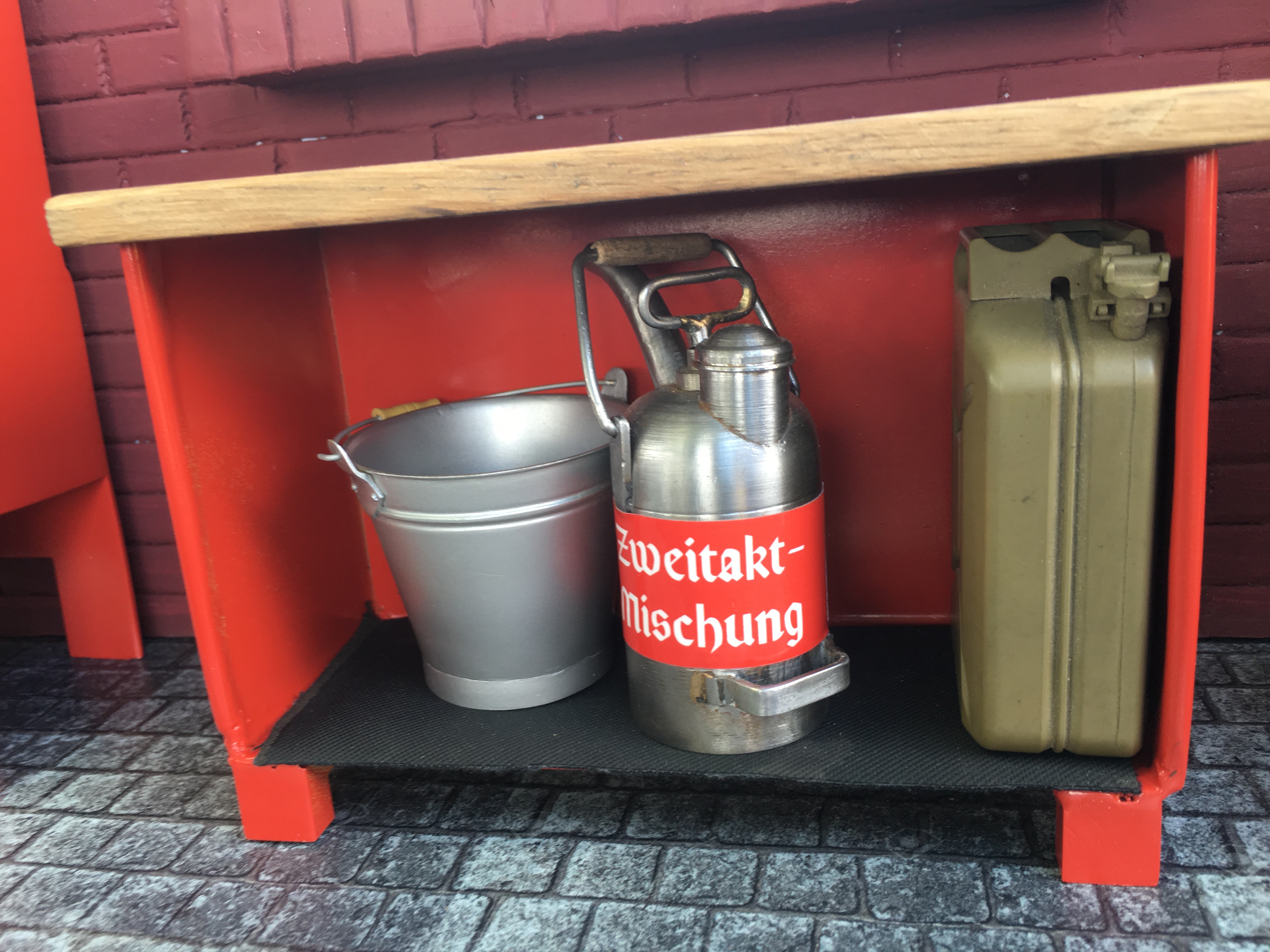 Product image 4 of the product “Gasoline Station ”